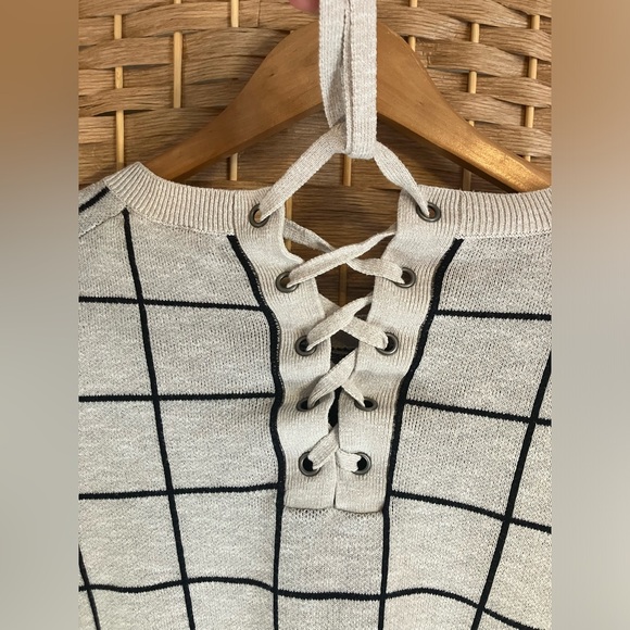 Madewell Grid Lace-Back Sweater - Picture 12 of 12